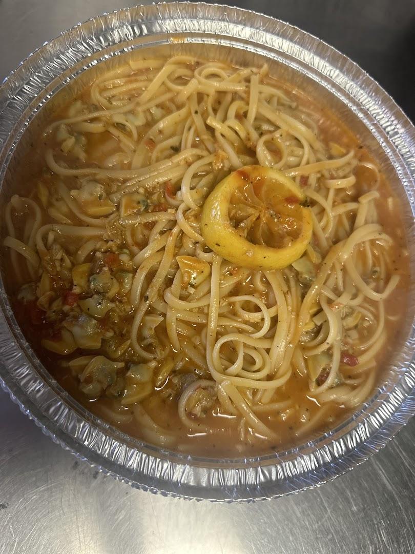 Mia's Pasta Food Truck